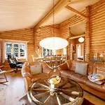 Nyaraló Rajka - 300m To The Fjord By Interhome *