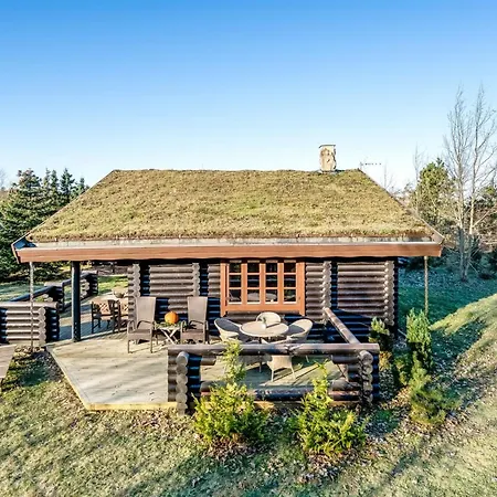Rajka - 300m To The Fjord By Interhome *