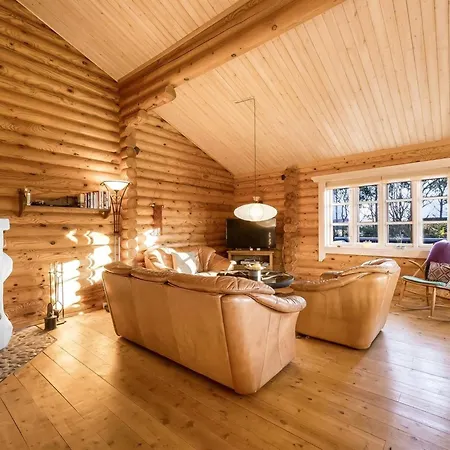 Rajka - 300m To The Fjord By Interhome *